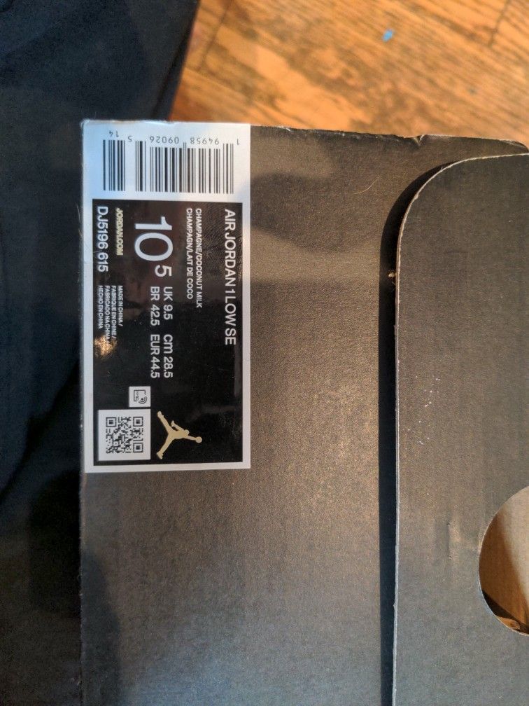 Air Jordan 1 Low SE Champagne/ Coconut Milk
