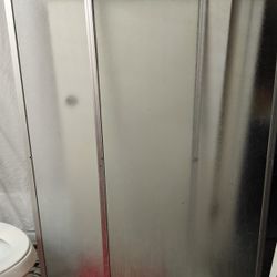 Shower Glass Doors (Must Go)