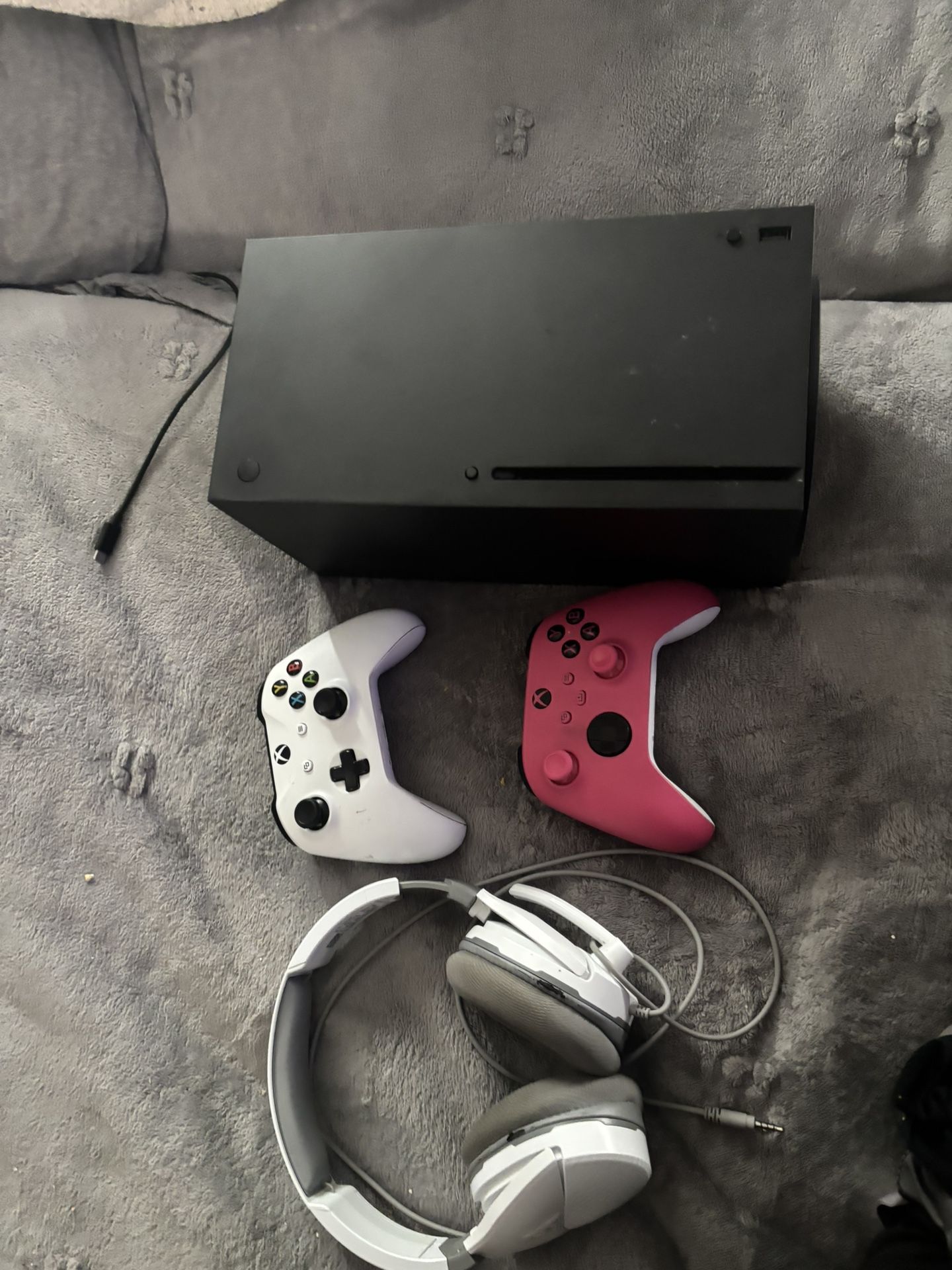 Xbox Series X Bundle