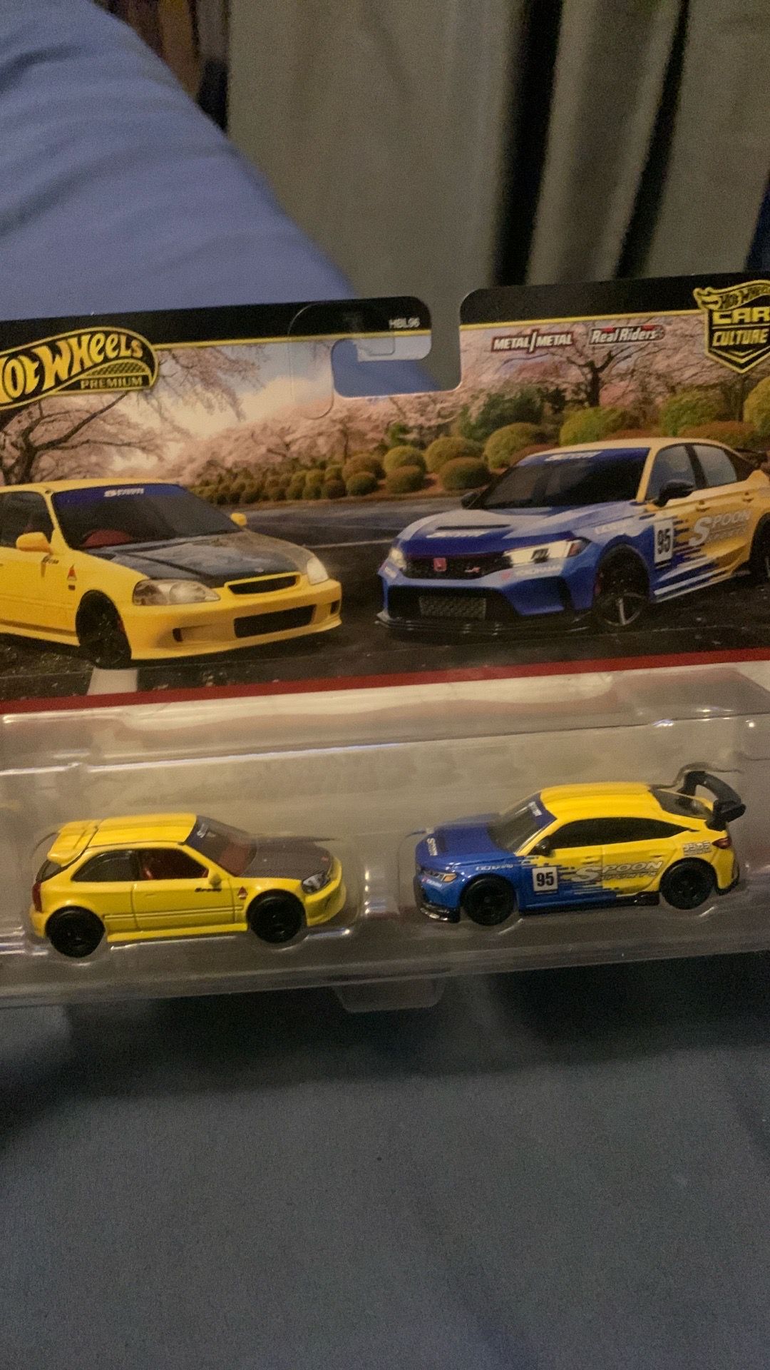Hot wheels