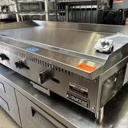 New 60” Flat Top Griddle Gas Grill Plancha 5’ Commercial Restaurant NSF Dukers Natural Or LP Propane