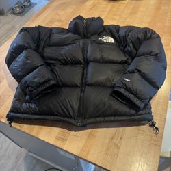 Large North Face puffer jacket 
