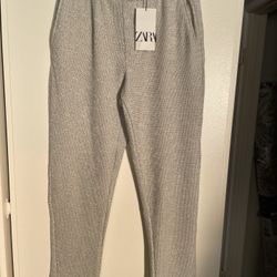 Brand New Zara Men Stripped Jogger