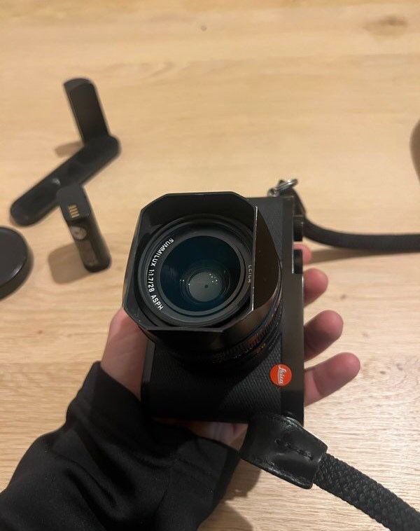 Leica Q2 in very good condition
