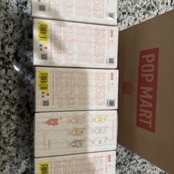 Pop Mart Baby Molly Pocket Friends