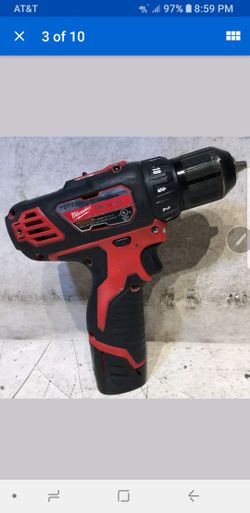 MIlwaukee M12 3/8" Drill/Driver 2407-22 Kit!