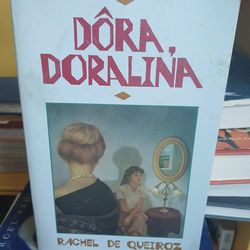 Dôra, Doralina by De Queiroz