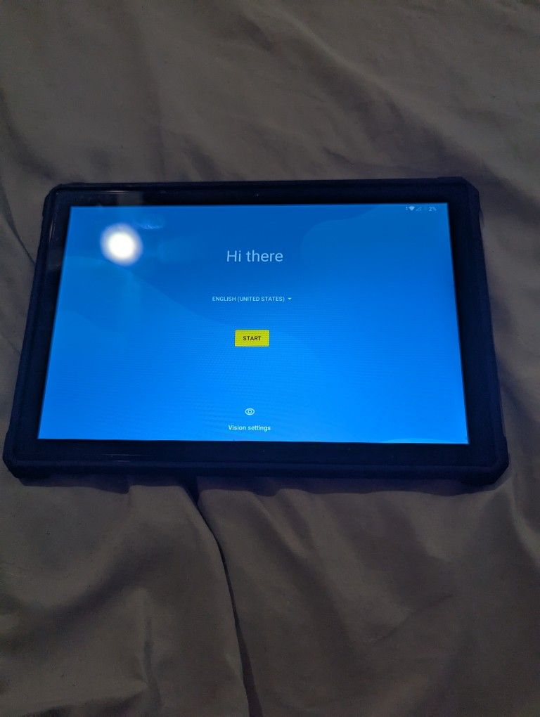 The Maxwest Astro 10R is an Android LTE