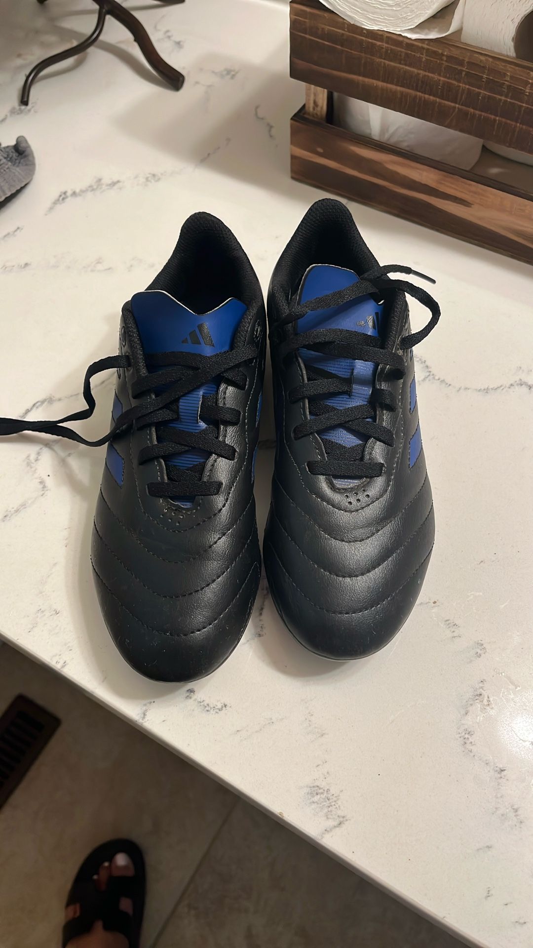 Adidas Cleats Size 4 , In Great Condition.