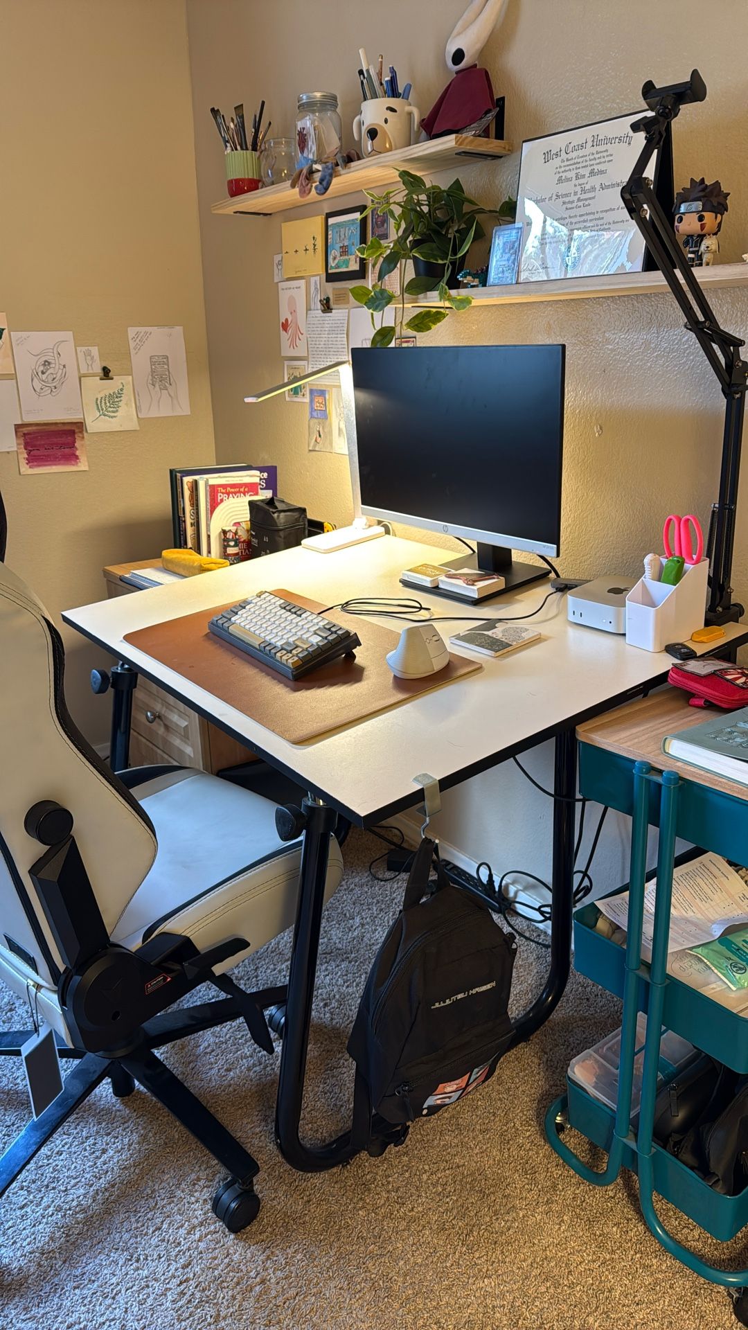 Elevated Drawing Desk