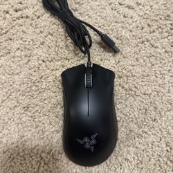 Razer Deathadder Essential Wired Gaming Mouse