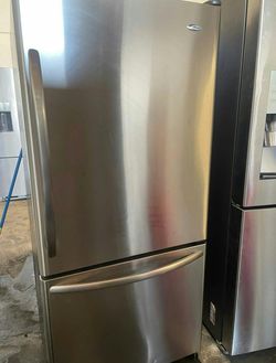 Amana Bottom Freezer Stainless Steel