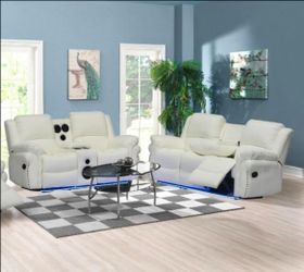 2 PC SOFA AND LOVESEAT NEW IN BOX