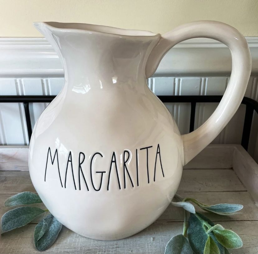 Rae good Dunn margarita pitcher