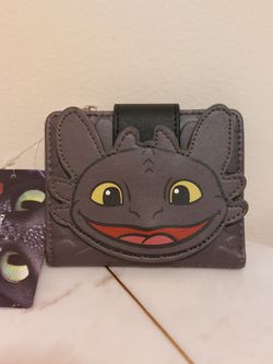 HOW TO TRAIN YOUR DRAGON TOOTHLESS WALLET