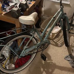 Woman’s Beach Cruiser