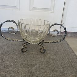 VINTAGE BEAUTIFUL STAND WITH GLASS BOWL MINT