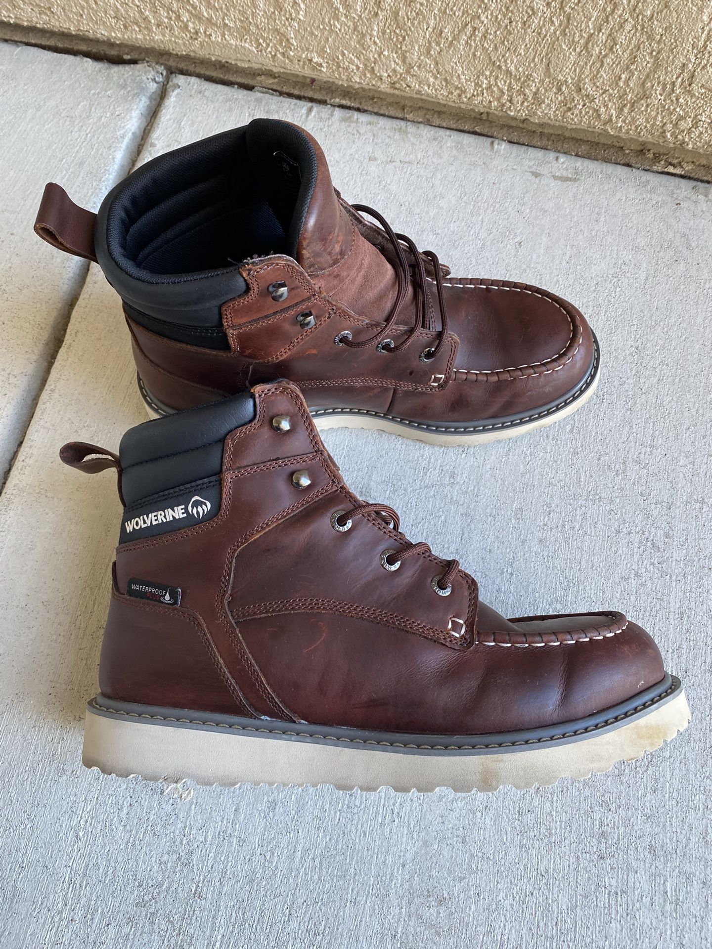Mens Wolverine Soft Toe Wedge Boots