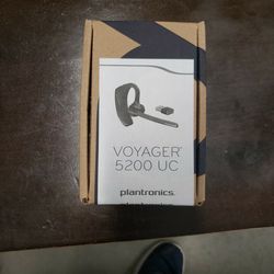 Plantronics Voyager 5200 UC Bluetooth Headset 