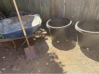 Free giant planters / pots