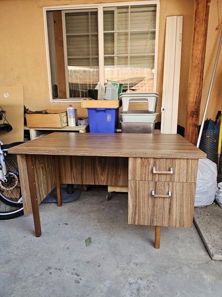 Wooden Desk (Pick-up Only)