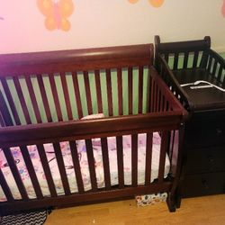 Baby Bed And Changing Table 