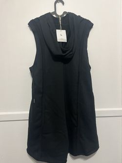 NWT L Black Sleeveless Romper 