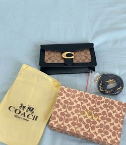 Coach Tabby Clutch/Shoulder Bag 26. Brand New.