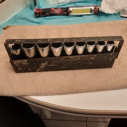 Craftsman 3/8 Dr 9 PC Deep SAE Socket Set In Metal Tray. 3/4 To 3/8.  With A 5/8 Spark Plug  Socket And A 1/2 Dr 13/16 Spark Plug Socket. USA. 