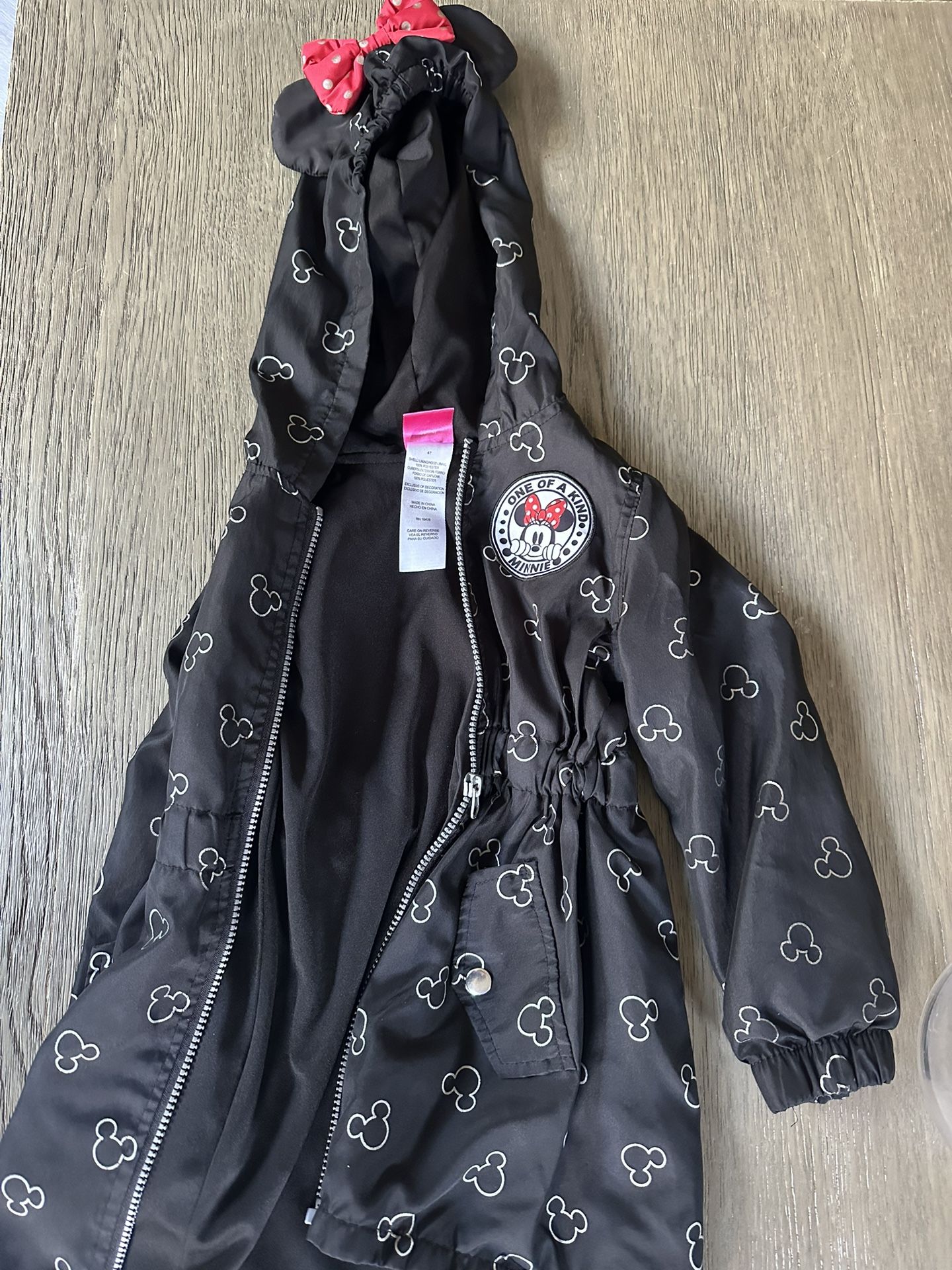 Kids Disney Minnie 4T Jacket Windbreaker Raincoat With Hood.