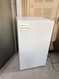 Absocold mini fridge