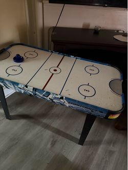 AIR HOCKEY TABLE