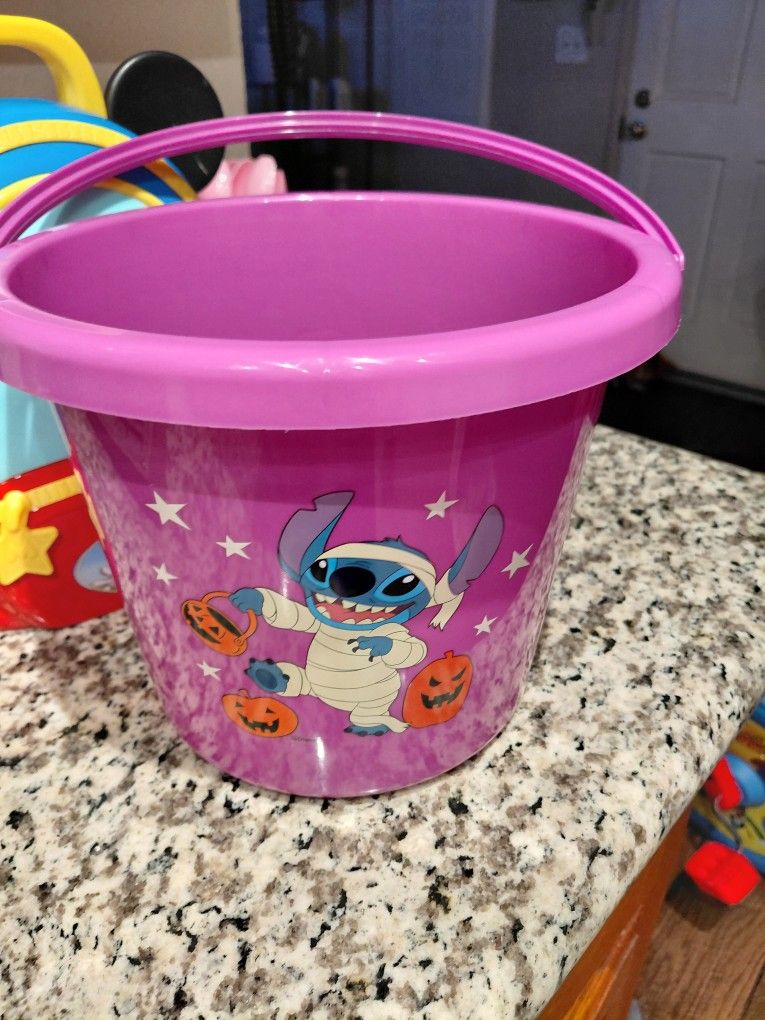 Stitch Plastic Bucket