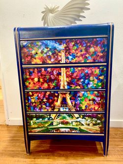 🪅  A Bit of Paris 🪅  Beautiful Eiffel Tower Decoupage Dresser