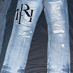 Amiri Jeans