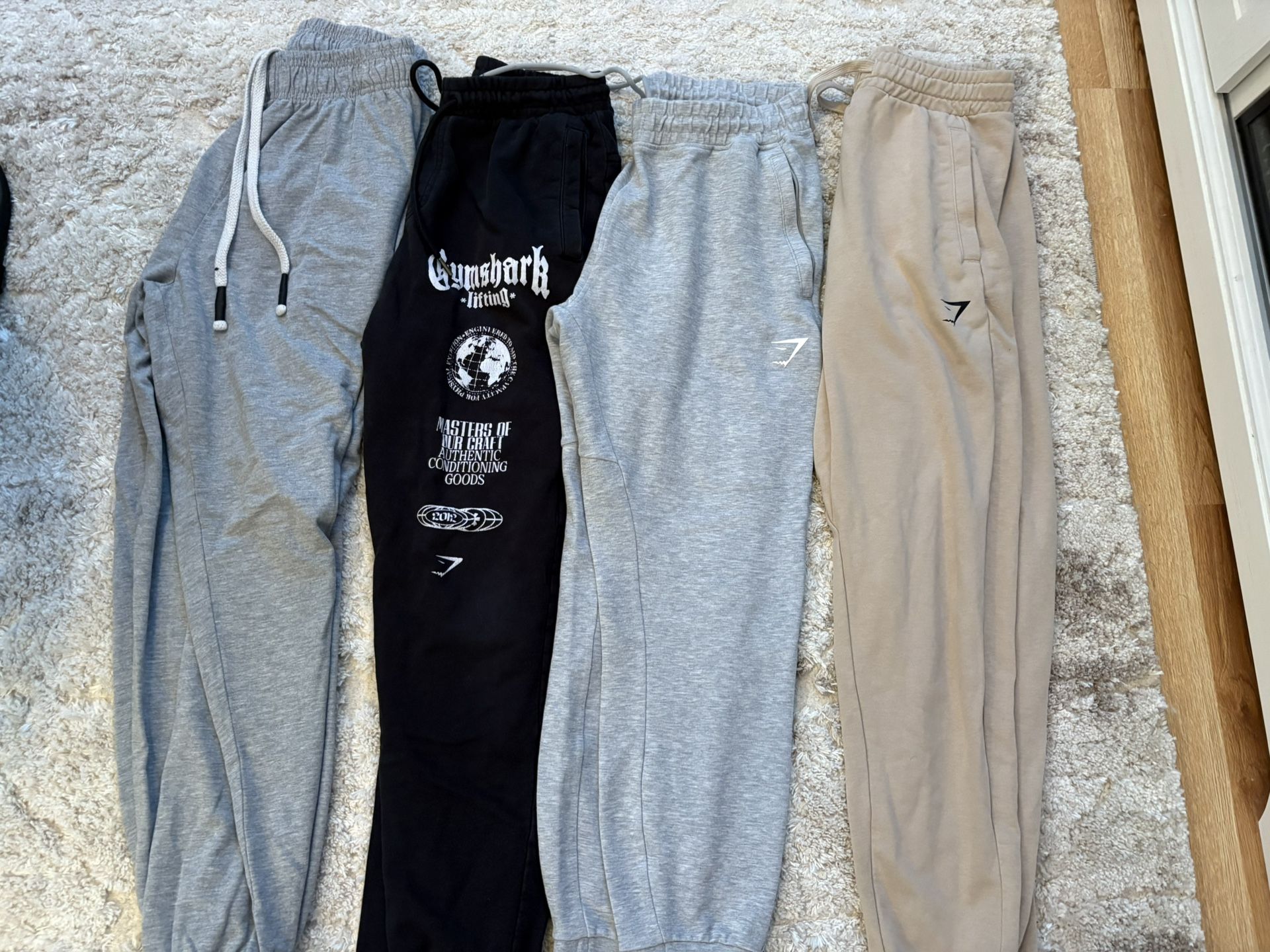 Four Gymshark/YoungLA Sweatpants Men