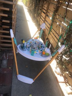 Baby Jumper Evenflo Exersaucer Light Activity
