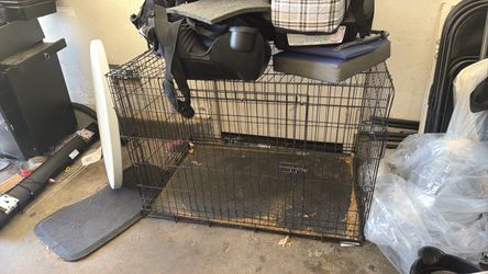 Used dog kennel  xl