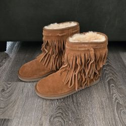 Koolaburra Brown Fringe High Top Boots Suede Chestnut Cozy Winter Boot Women