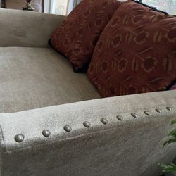 Live Seat 