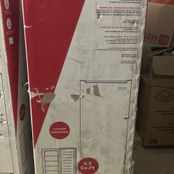 Upright Freezer 