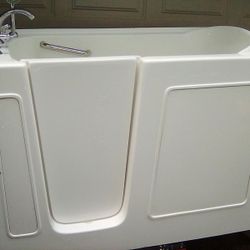 Walk In Tub , Bathtub , Walk In Bathtub