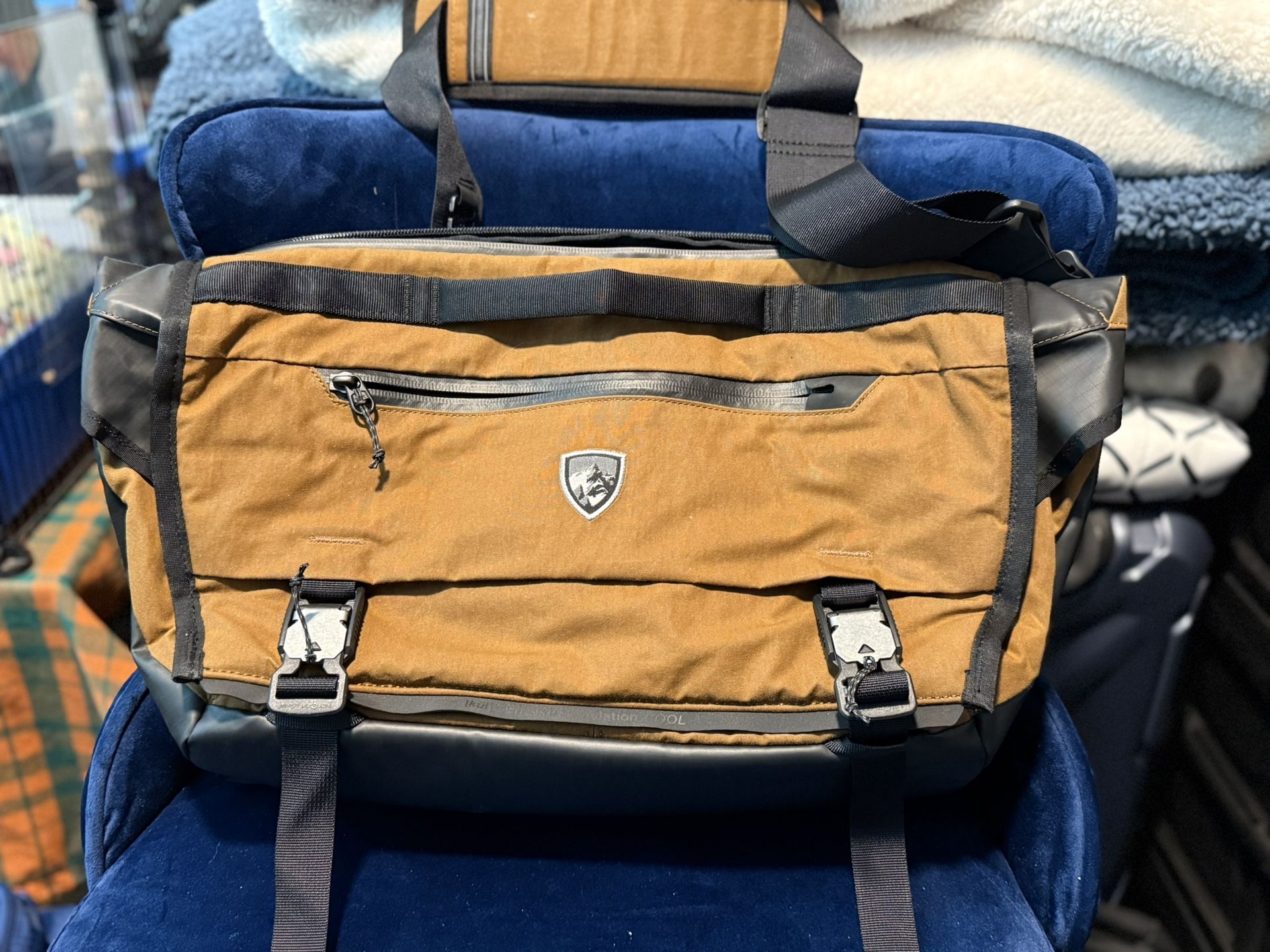 Kuhl Shoulder/messenger Bag