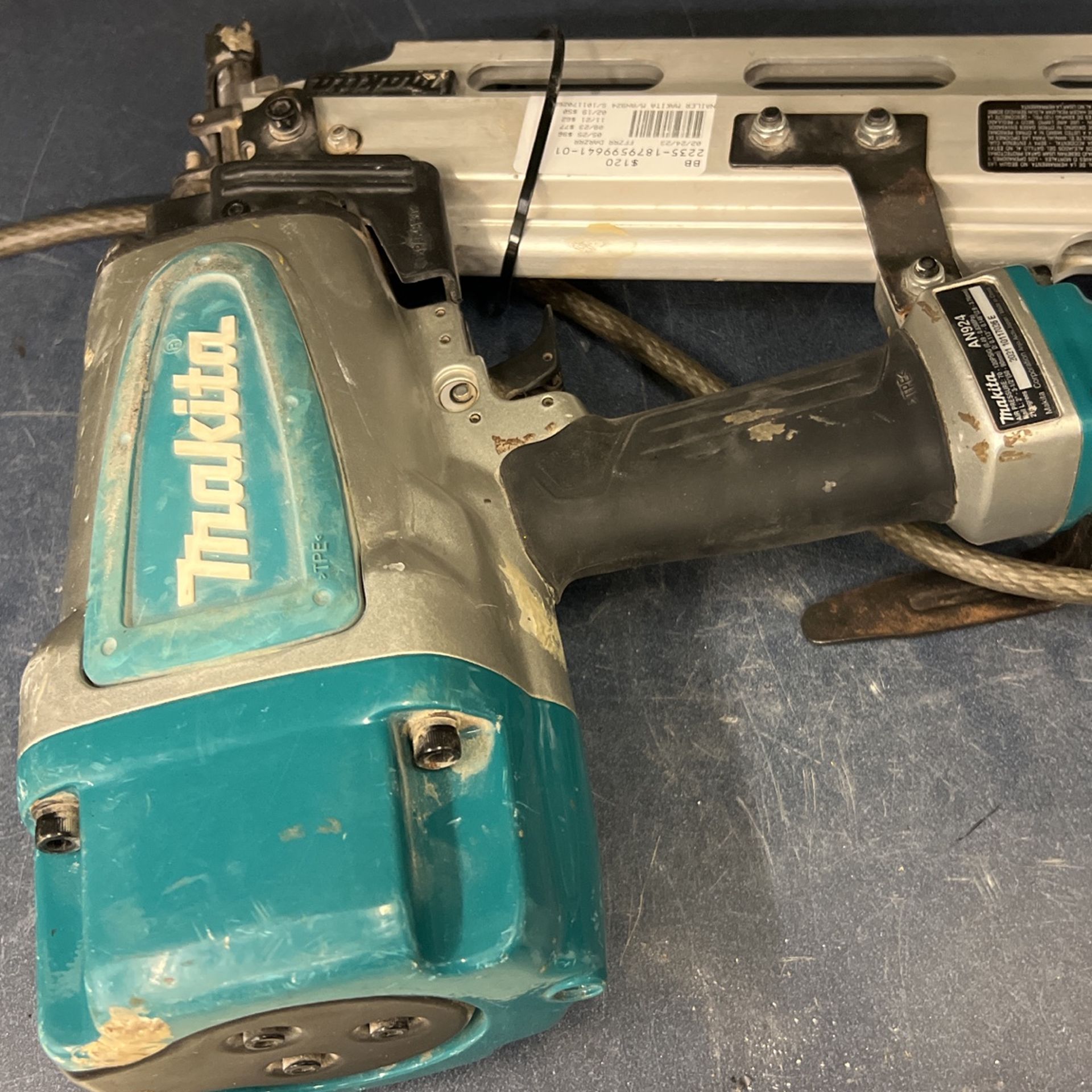 Makita Nailer