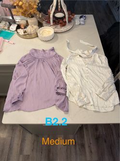 7 Dresses & Blouses mixed size M & L & brands including 2 free tops smoke free home