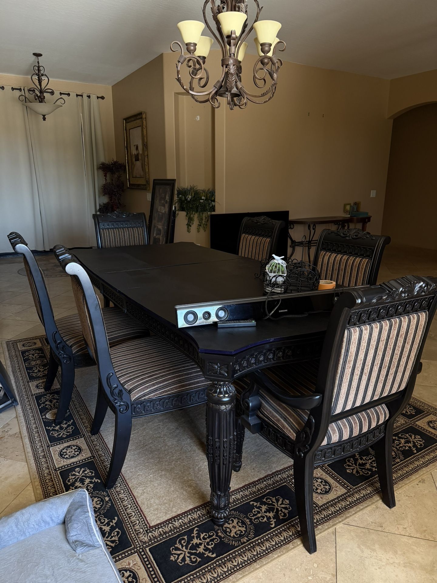 6 Seat Dining Table
