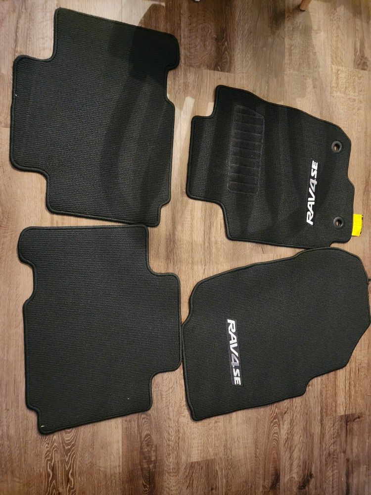 2016 Rav 4 Floor Mats