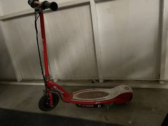 Razor E100