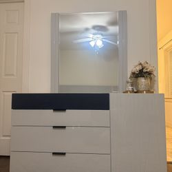 Queen Bedroom Furniture 