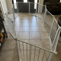 Extra Long 2 In 1 Gate Playpen